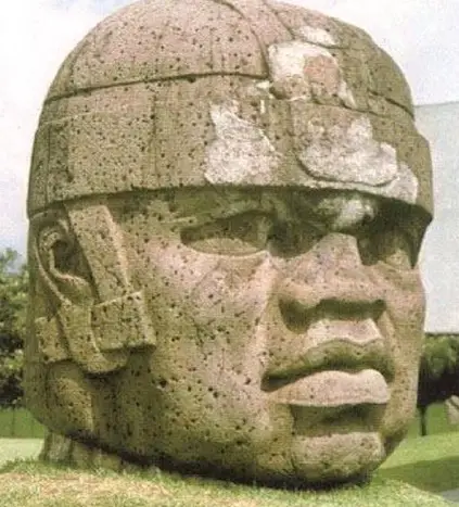 Olmec Colossal Stone Heads - Mexico Unexplained